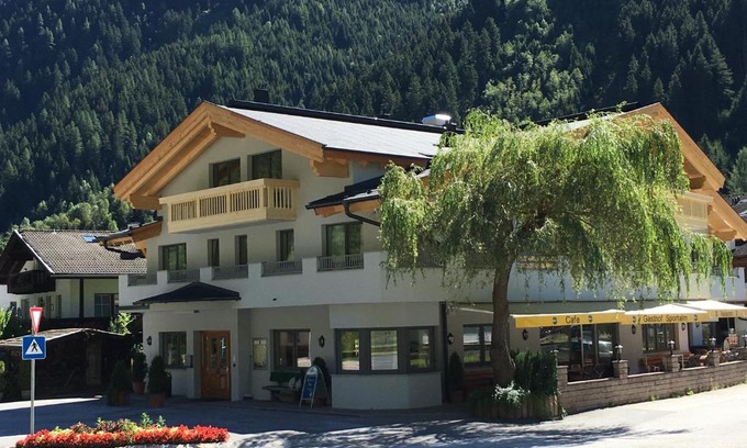Neustift Im Stubaital Hotel | Gasthof Sportalm