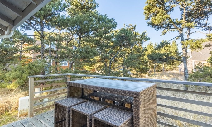 Kiwanda Shores House | Gated Community Home, short walk to the beach or enjoy the bbq on the deck