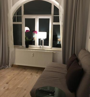 Daberstedt Apartment | Gemütliche Ferienwohnung im Erdgeschoss- Jenaer Straße
