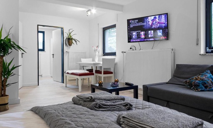 Urbach Apartment | Gemütliches Apartment in Köln - SmartTV - Küche