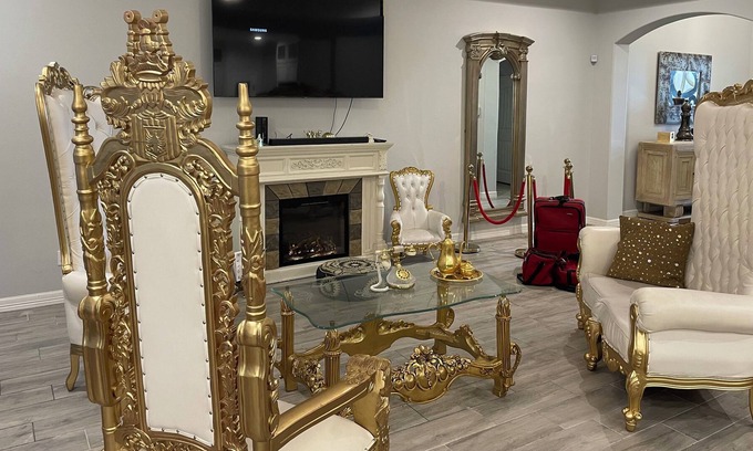 South Side House | Gem of Corpus Christi