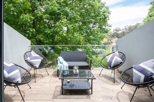 North Batemans Bay House | Generous 2-Bed Townhouse With A Private Balcony