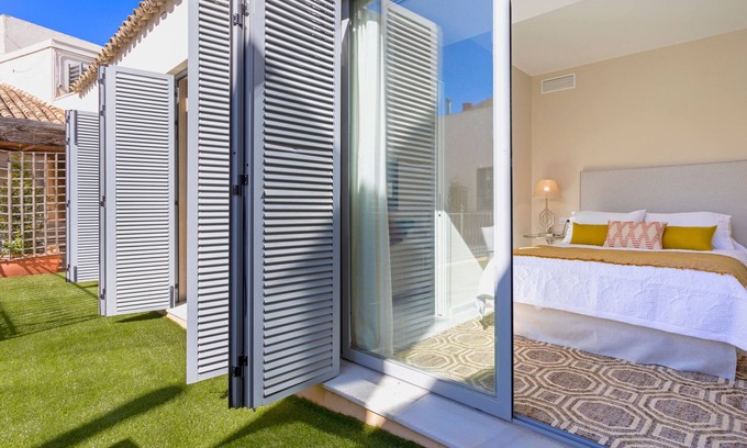 San Bartolome Cottage | Genteel Home Palacio Abades Terrace