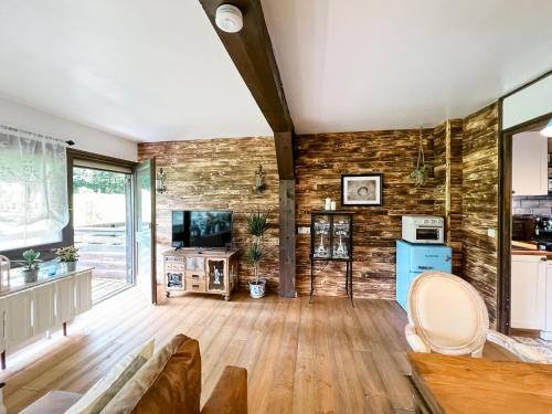 Feichten Apartment | Geographer´s Suite
