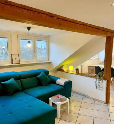 Zirndorf Apartment | Geräumige Unterkunft für Familien und Gruppen, mitten in Zirndorf, für 8 Personen