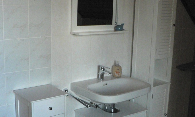 Weddingstedt Apartment | Geräumige Wohnung in Ruhiger Lage