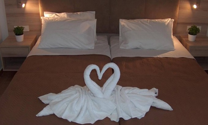 Gerani Apartment | Gerona Mare Studio Self Catering 3pax