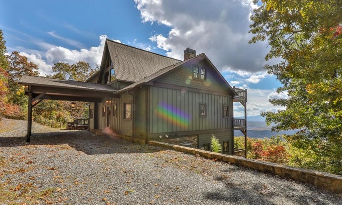 Mineral Bluff House | Get a New Altitude