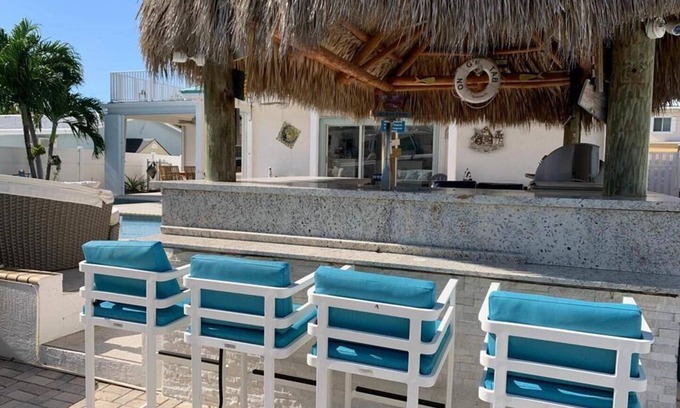 Indian Waterways House | Get ready to dive into your Islamorada Retreat