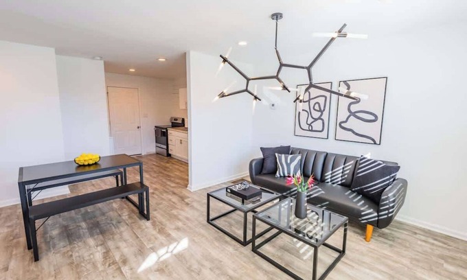 Salemtown House | Get to any Nashville Site 5-15 minutes
