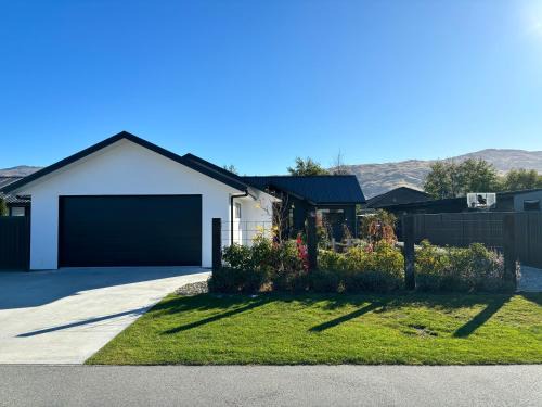 Lowburn House | Getaway On Hosking