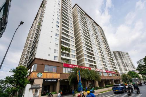 Phu Nhuan Apartment | Gin House Golden Mansion
