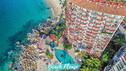 South Shore Hotel Area Apartment | Girasol Sur - Beachfront Suites on Playa Gemelas