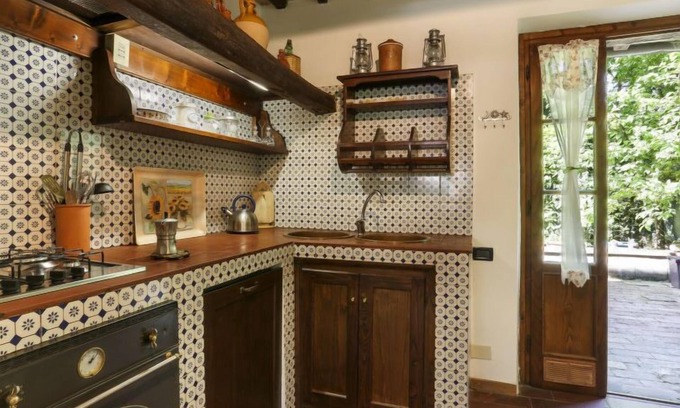 Santa Maria del Giudice House | Girasole by Interhome