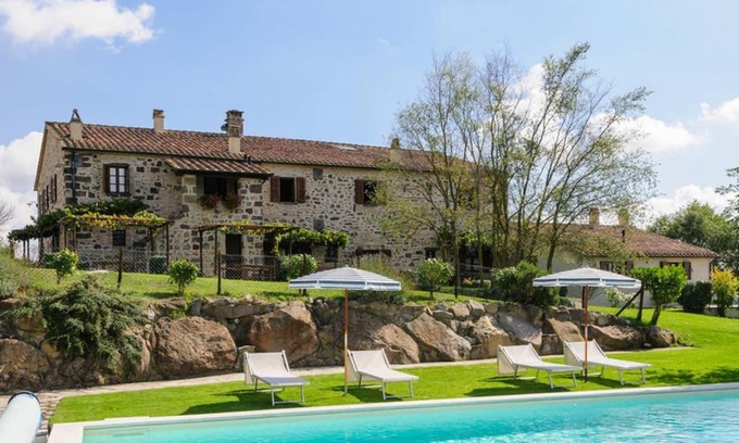 Radicofani House | Girasole Cottage overlooking the Orcia valley in Tuscany