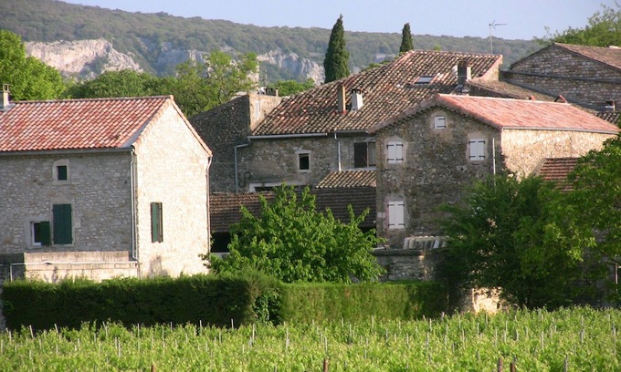 Lagorce House | Gite 6/8 people with swimming pool in Vallon Pont d'Arc, quiet and independent