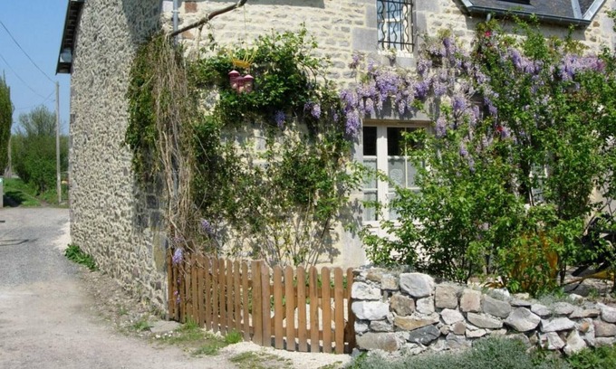 Annoville Cottage | Gite Annoville, 2 bedrooms, 4 persons