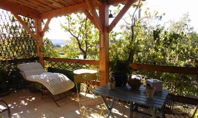 Reillanne House | Gîte chez Mamie Lu under the skies of Provence in Luberon