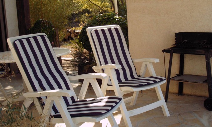 Nevian Cottage | GITE DE CHARME - pinede, private swimming pool - near NARBONNE aude -