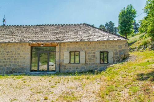 Villeneuve House | Gite de la grange - domaine de coulagnettes