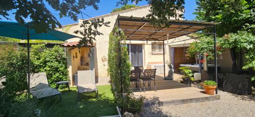 Draguignan House | gite LAPAZ/jacuzzi privé/piscine