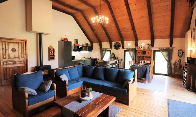Le Falgoux Cottage | Gite Le Falgoux, 2 bedrooms, 4 persons