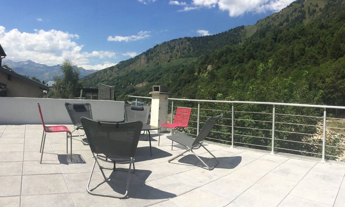 Bareges House | Gite Le Snow in the heart of Barèges, at the foot of Tourmalet. Ski, mountain, bike, mountain bike