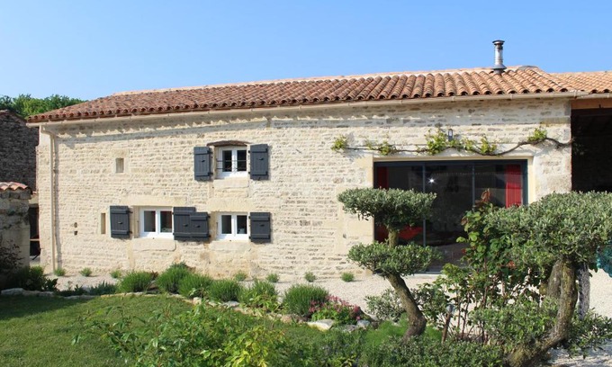 Hanc House | gite les rouets