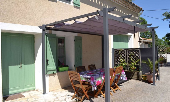 Saint-Papoul House | Gîte near Carcassonne and Castelnaudary with heated swimming pool and parking lot