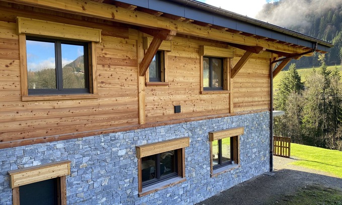 Abondance Ski Chalet | Gîte on the ground floor in the owner's cottage