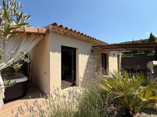 Vaison-la-Romaine House | Gite Saint Christophe