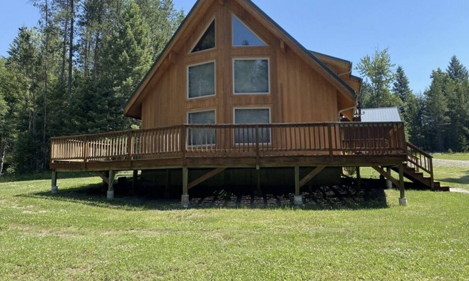 Libby Cabin | Glacier Getaway ~ Private & Cozy Cabin Minutes from GNP West Entrance