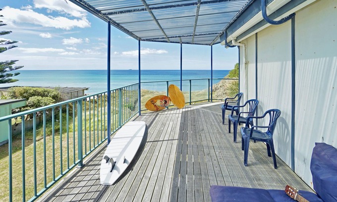 Pukehina House | Glamping at the Beach - keeping it simple next to the stunning beach.