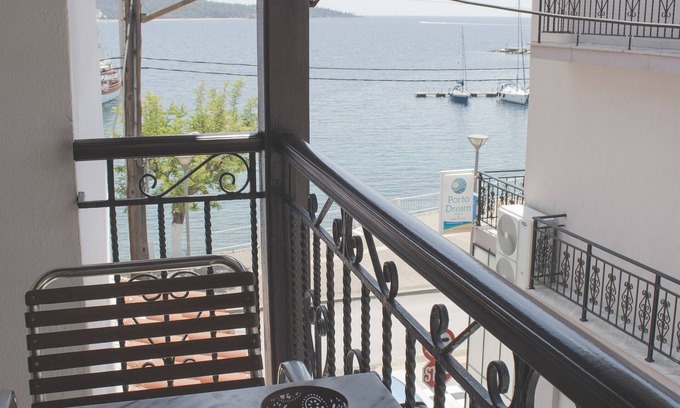 Neos Marmaras Hotel | Glaros Blue