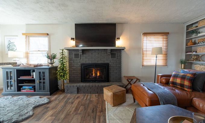 Queensbury House | Glens Falls Boutique Stay, near skiing, Lake George, Saratoga, Pool!