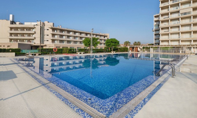 Canet de Berenguer Apartment | Global Properties: Amazing apartment on the beach, Canet dén Berenguer