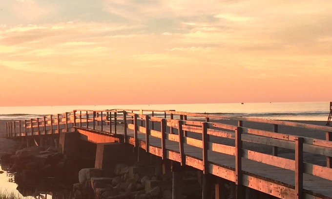 Gloucester Apartment | Gloucester Studio - Om Suite Om~ near Good Harbor Beach
