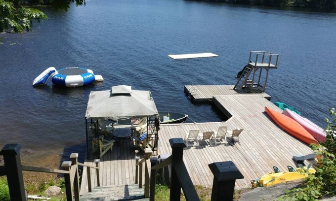 Georgian Bay Cottage | Go Home Lake, Rocky Pines Cottage