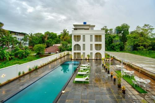 Baga Hotel | Goa Courtyard by the porto Arpora