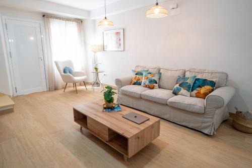 Algar House | GoHome Algar House