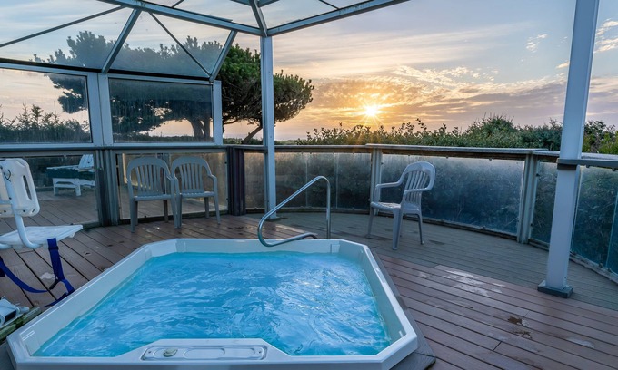 Gold Beach Hotel | Gold Beach Inn