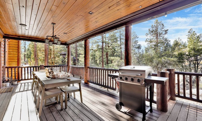 Eagle Mountain Estates Cabin | Gold Rush Lodge #2352