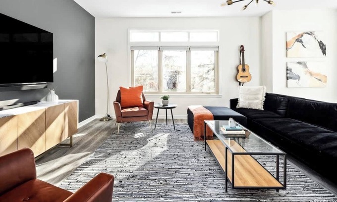Pleasant View House | Golden Foothills + Hot Tub + Hiking & Biking!
