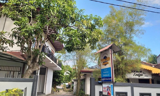 Tangalle Cabin | Golden Lodge Tangalle