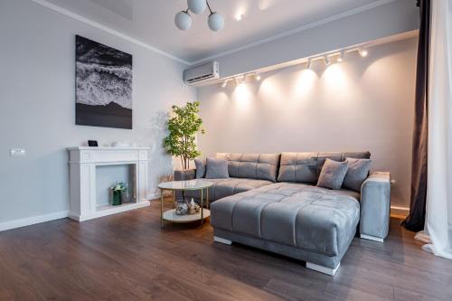 Constanta Apartment | Golden Mirage Sunset Apartment