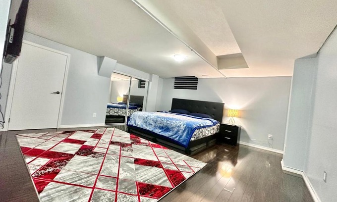 Brampton House | Golden spring Basement