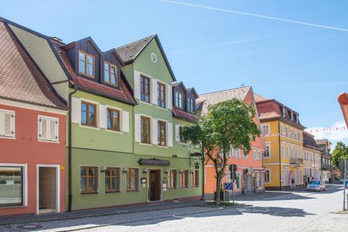 Bad Windsheim House | Goldener Schwan Hotel Garni