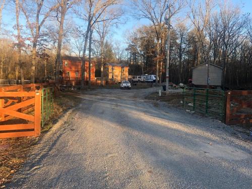 Pikeville House | Goldilocks