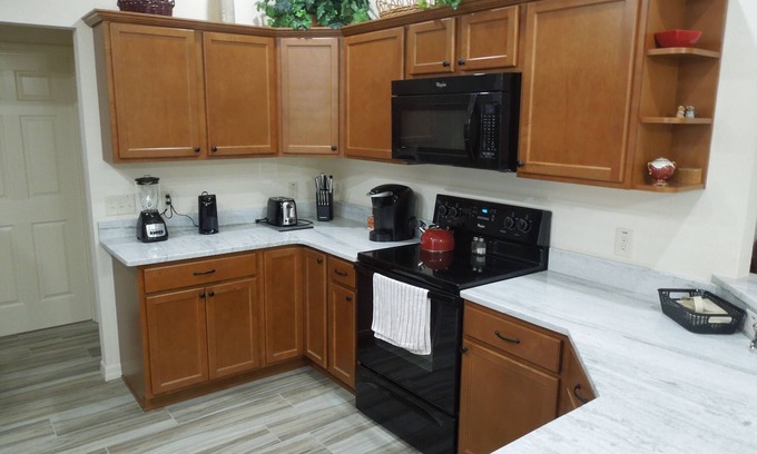 Charlotte House | Golf cart included
