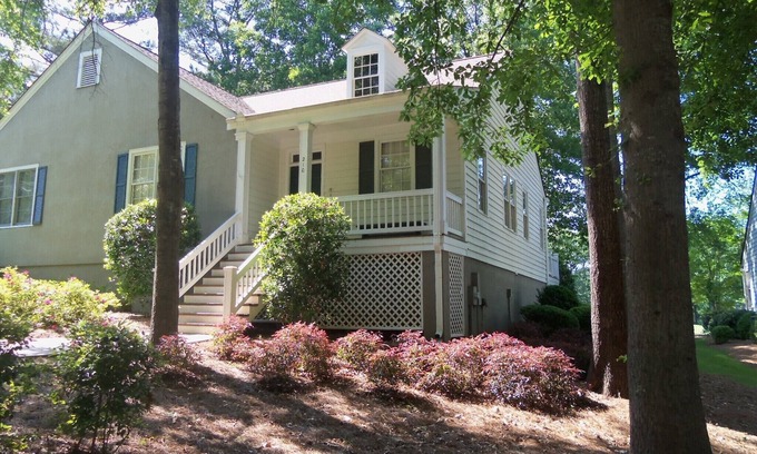 Lake Oconee Cottage | GOLF COTTAGE ON GREAT WATERS DRIVING RANGE